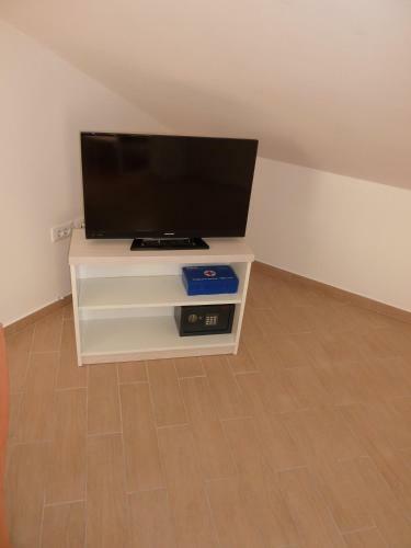 Apartments Caska IV