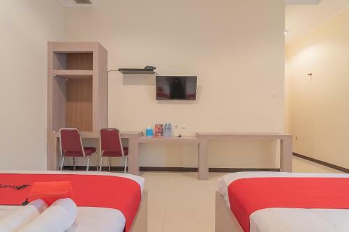 Hotel Reddoorz @ Sersan Bajuri Atas