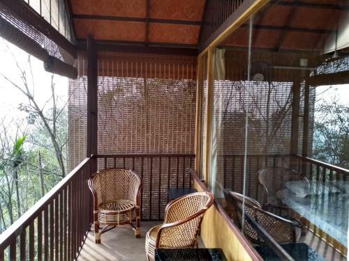 The Hillock Resorts- Quiet By The Mountains