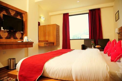 Hotel Grand Sharan