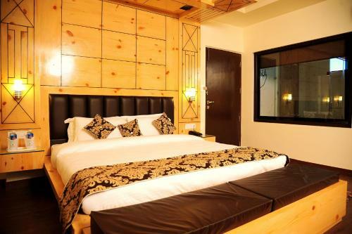 Hotel Grand Sharan