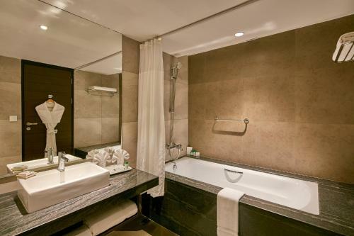 Hotel Signature Club Resort