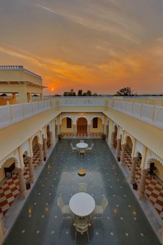 Hotel Pratap Niwas - A Heritage Resort