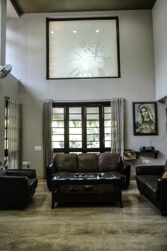 Luxury Villa With A Private Landscaped Garden