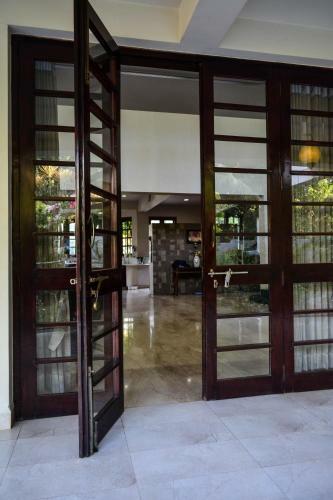 Luxury Villa With A Private Landscaped Garden