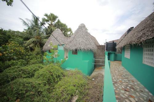 Hostal Mystique Inn Beach Guest House