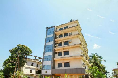 Hotel Capital O 17320 Vijaya Residency