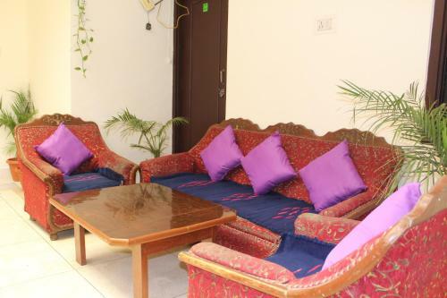 Bed & Breakfast Little Prince Cafe & Room