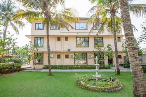 Hotel Pushp Vatika Resort & Lawns