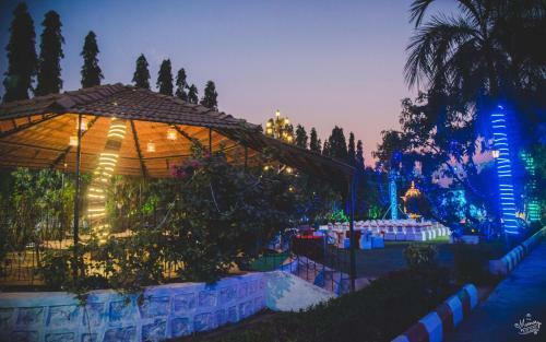 Hotel Pushp Vatika Resort & Lawns