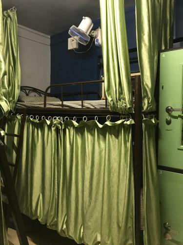 Hostal Ashirwad Guest House (Male Only)