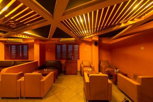Hotel Green Park Suites