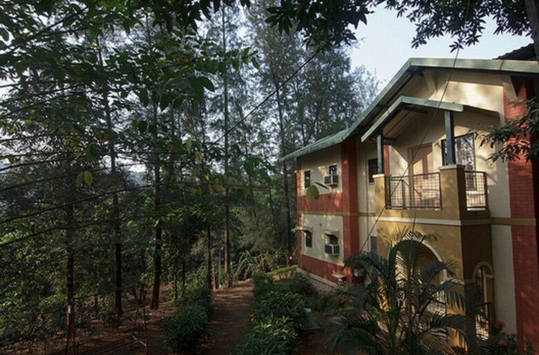 Hotel Durshet Forest Lodge, A Nature Trails Resort
