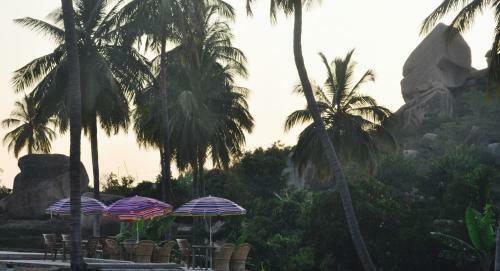 Tutti Hampi Tents & Cafe