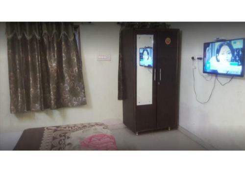 Hotel Well Furnished Rooms In Pushkar