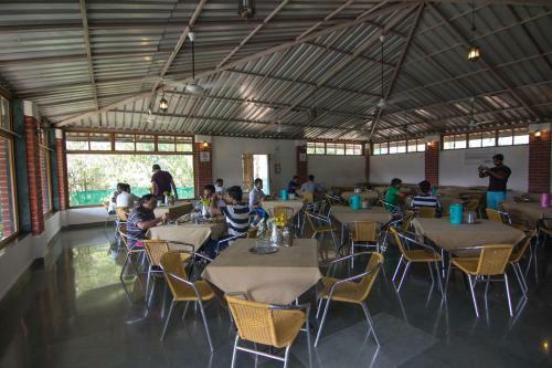 Hotel Dabhosa Waterfall Resort, A Nature Trails Resort