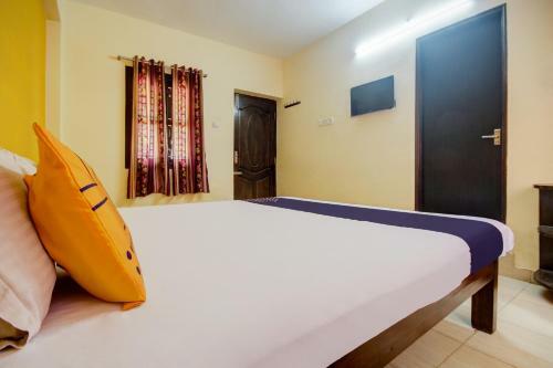 Lodge Oyo 68927 Hotel Happy Home