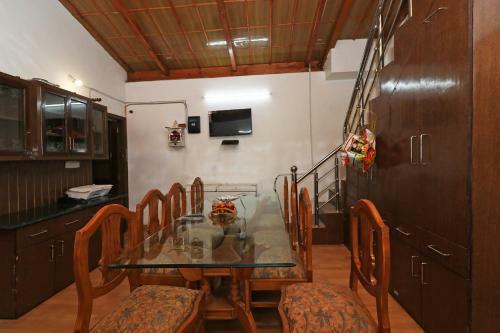 Hotel Oyo 22268 The Janvi Cottage