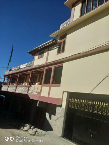 Hostal Hospitality Inn Tawang (2)