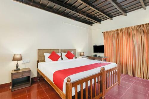 Oyo 19168 Alathcad Homestay