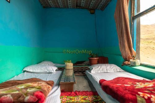 Notonmap - Tsedup?s House (hikkim)