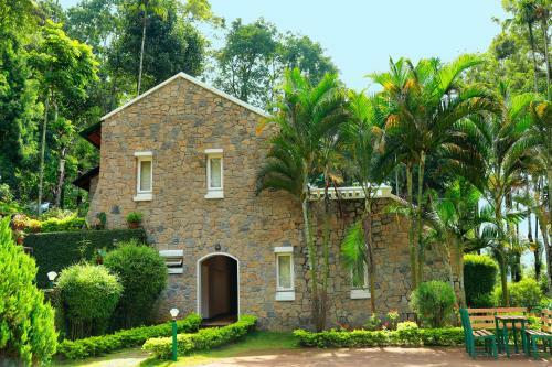 Hotel Kaivalyam Wellness Retreat