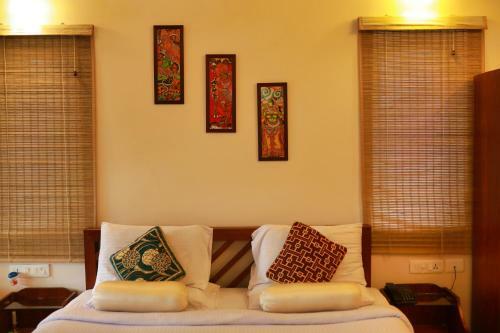 Hotel Kaivalyam Wellness Retreat