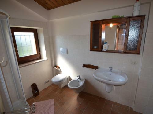 Gorgeous Valley View Apartment In Modigliana