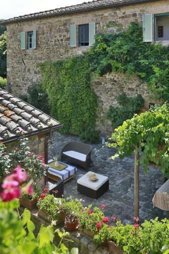 Argiano Villa Sleeps 10 Air Con Wifi
