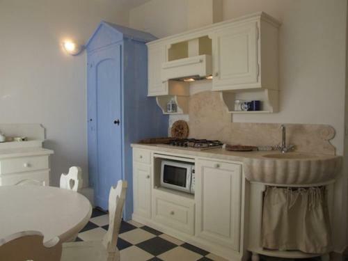 Marina Di Castagneto Carducci Apartment Sleeps 3