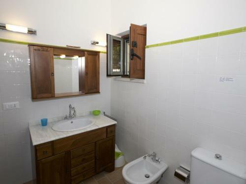 Modern Villa In Pietranico With Private Swimming Pool