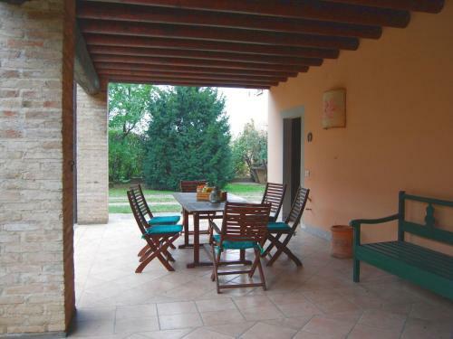 Spacious Villa In Capriolo Near Lake