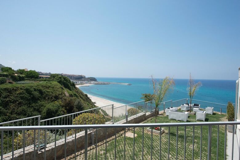 Hostal Borgo Degli Dei - Affittacamere Poseidone