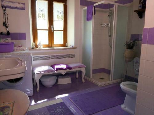 Vintage Apartment In Emilia-romagna Near The Forest