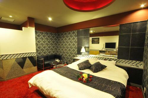 Hotel Joyplus (Love Hotel)