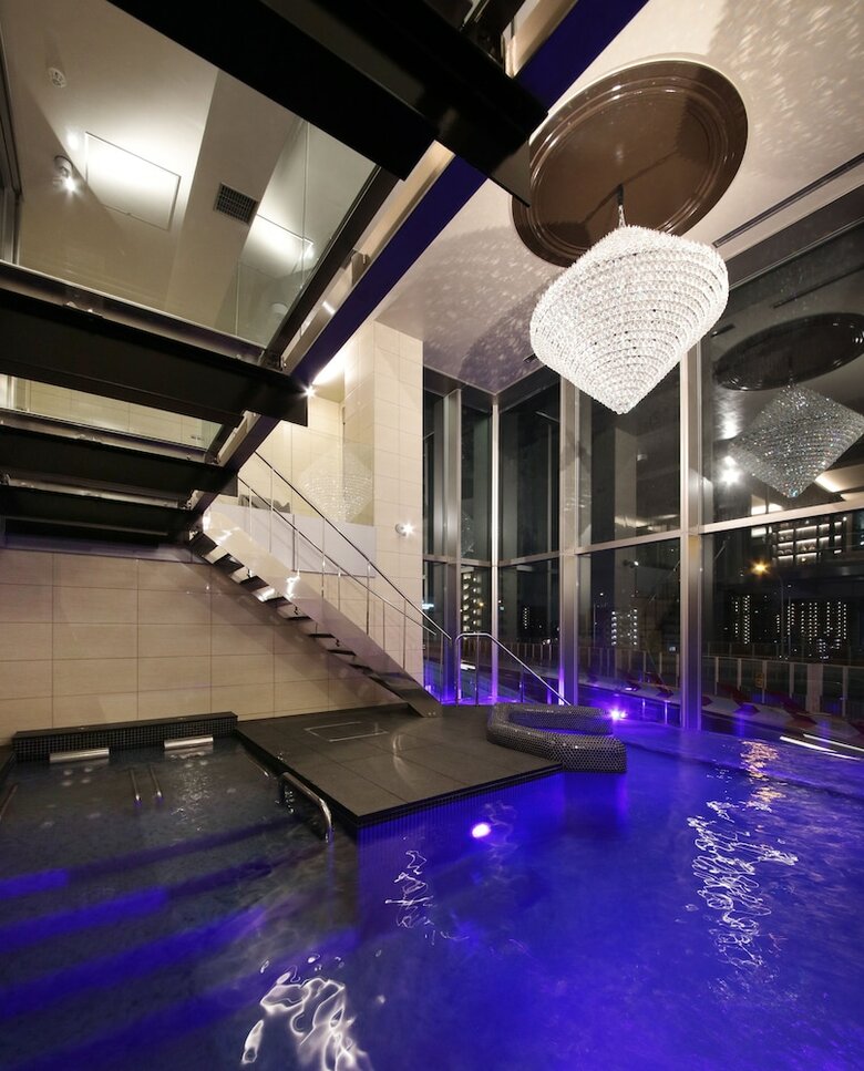 N Hotel
