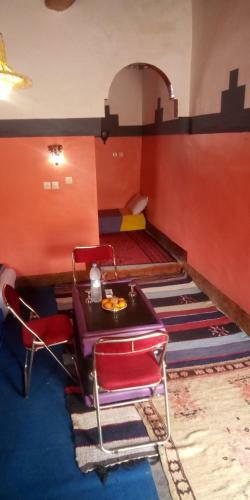 Hostal Etoile Fint Auberge Tissili