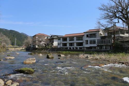 Hotel Okutsuhotspa Ikedayakajikaen