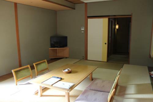 Hotel Sansuikan Kawayu Midoriya