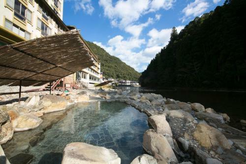 Hotel Sansuikan Kawayu Midoriya