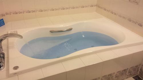 Hotel Fantasy (Adult Only)