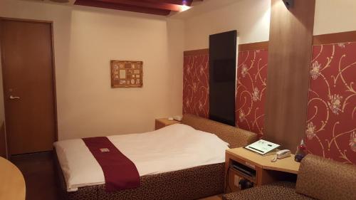 Hotel Fantasy (Adult Only)