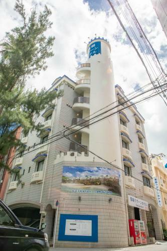 Lagoon Hotel I