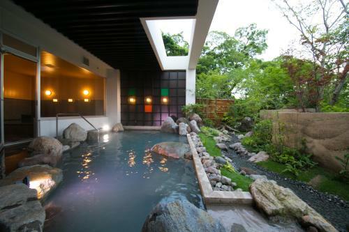 Hotel Morinoyu Resort