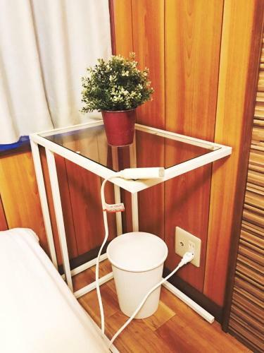F-area Tenjin House