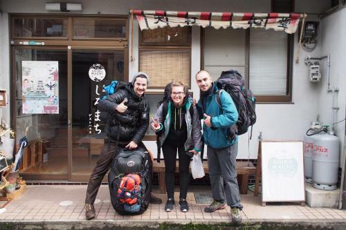 Hostal Ozu Shiromachi Guest House