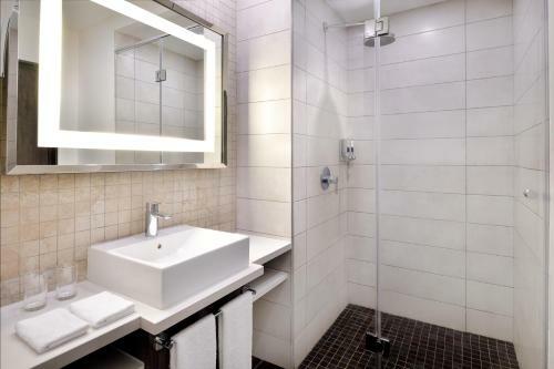 Hotel Four Points By Sheraton Nairobi Airport