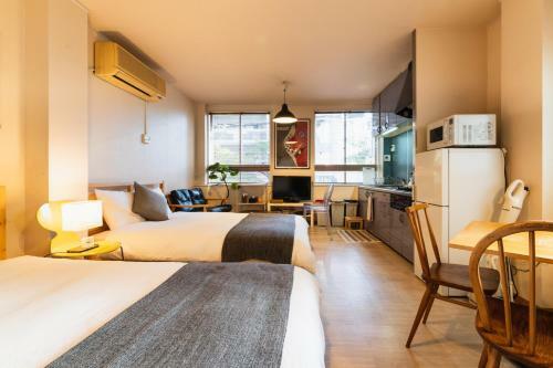 Apartamento Charming Spacious Family Rooms Share Hotel Hideout