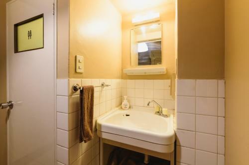 Apartamento Charming Spacious Family Rooms Share Hotel Hideout