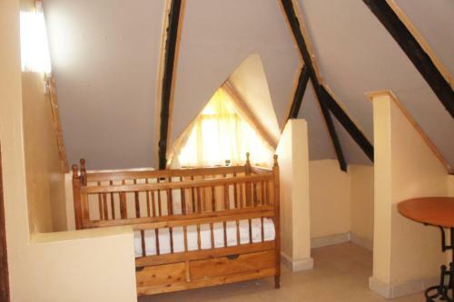 Acacia Furnished Apartments
